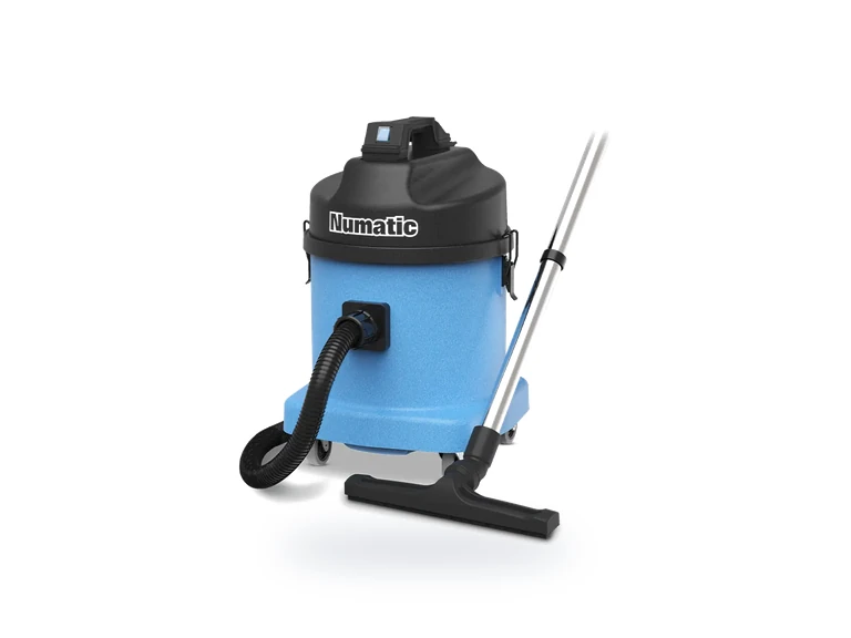 Twin-motor tank vacuum